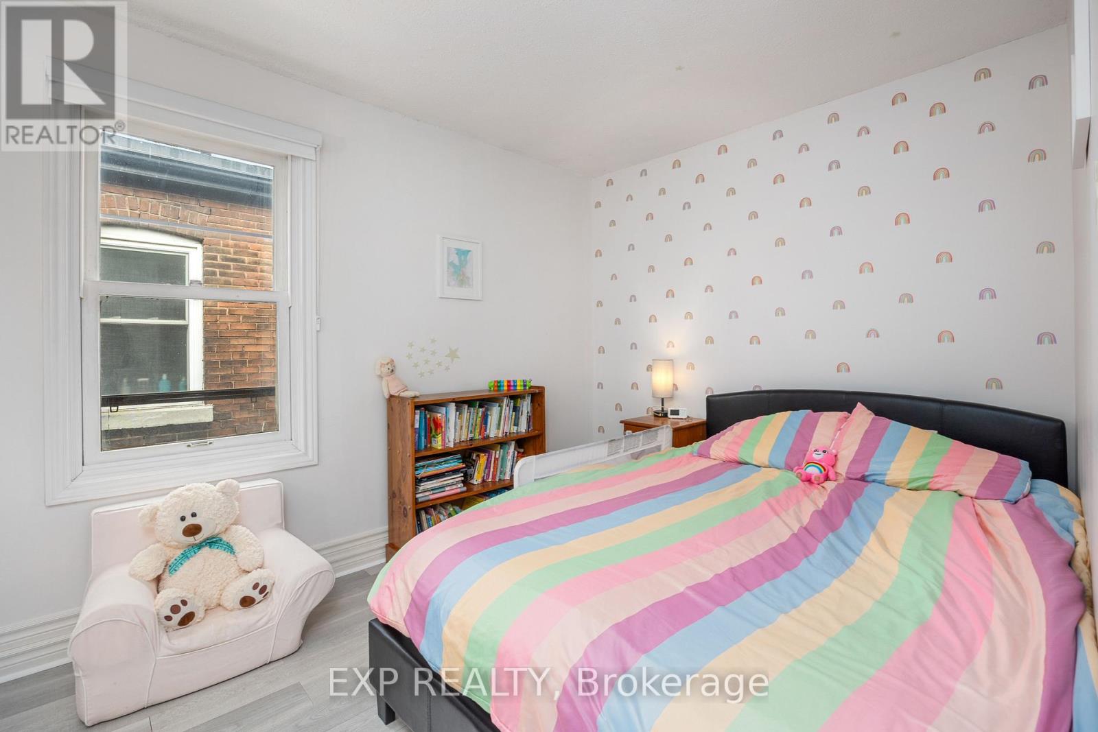 8 Bertmount Avenue, Toronto, Ontario  M4M 2X9 - Photo 16 - E12501188