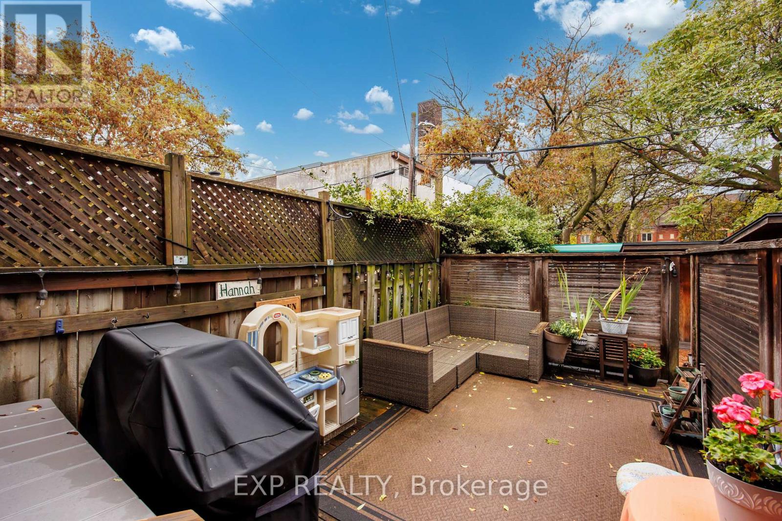 8 Bertmount Avenue, Toronto, Ontario  M4M 2X9 - Photo 22 - E12501188