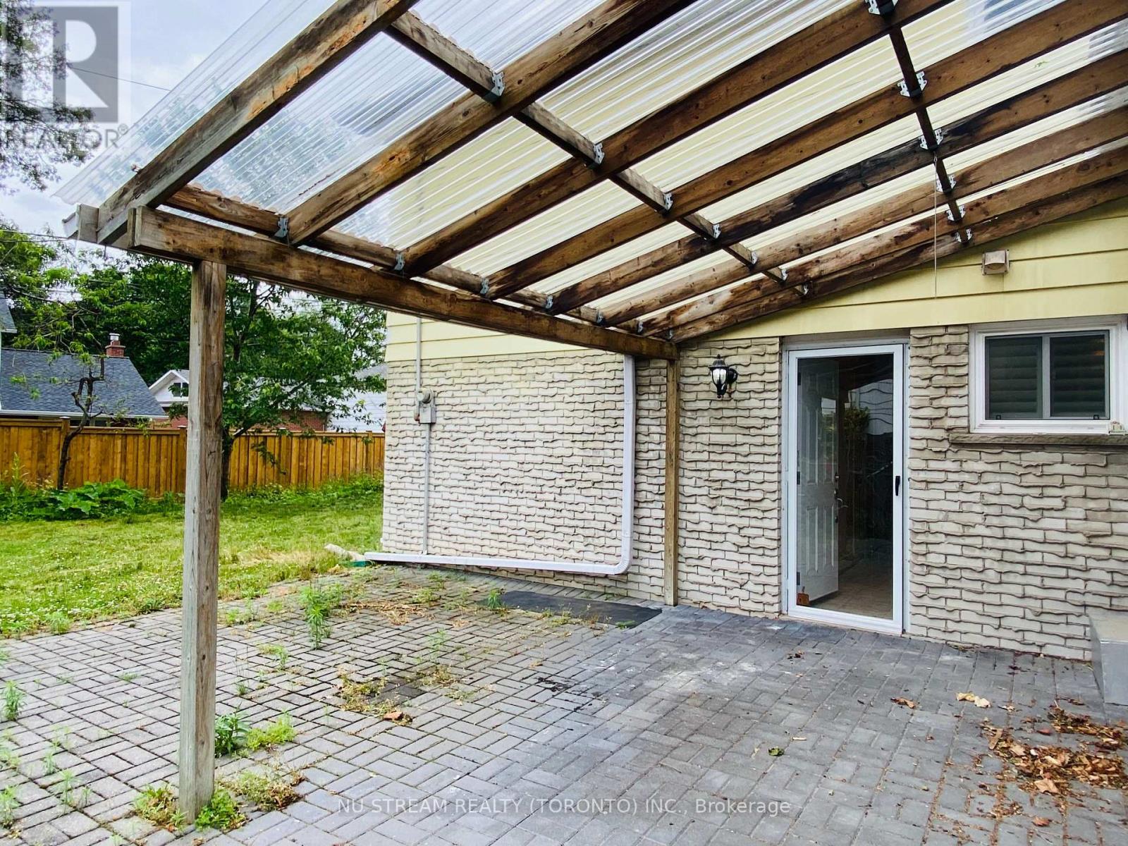 Basmt - 10 Southdale Drive, Markham, Ontario  L3P 1J7 - Photo 4 - N12501190