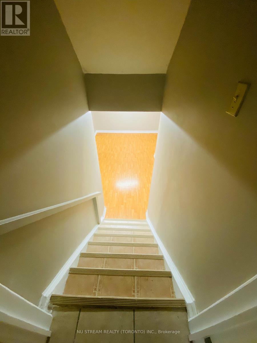 Basmt - 10 Southdale Drive, Markham, Ontario  L3P 1J7 - Photo 9 - N12501190