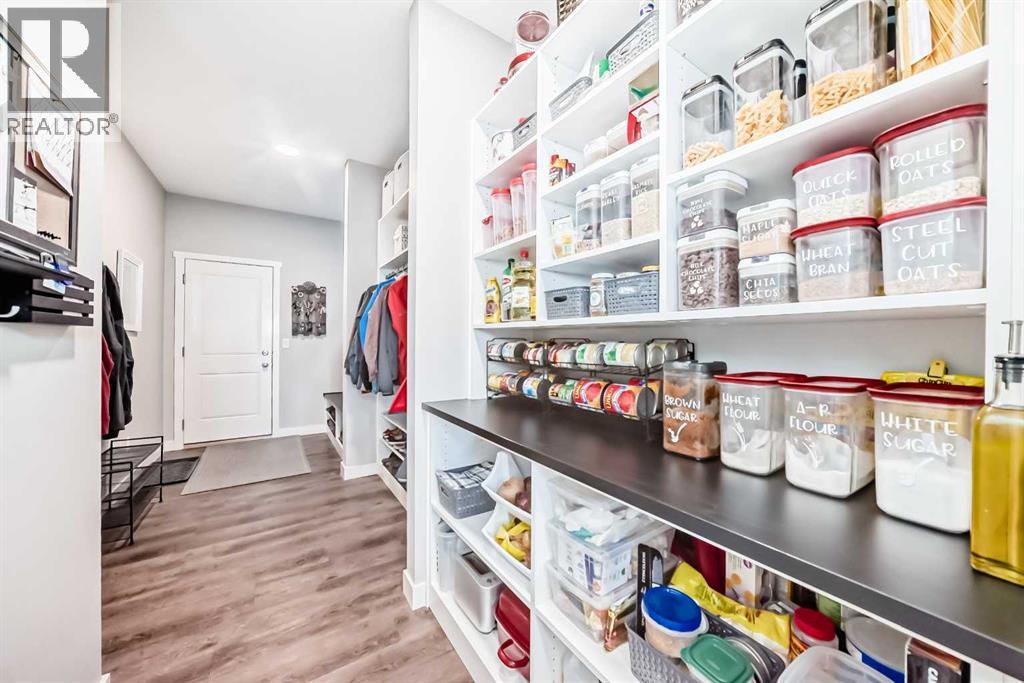 204 Sunrise Common, Cochrane, Alberta  T4C 2R9 - Photo 21 - A2260174