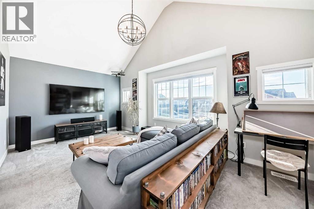 204 Sunrise Common, Cochrane, Alberta  T4C 2R9 - Photo 34 - A2260174