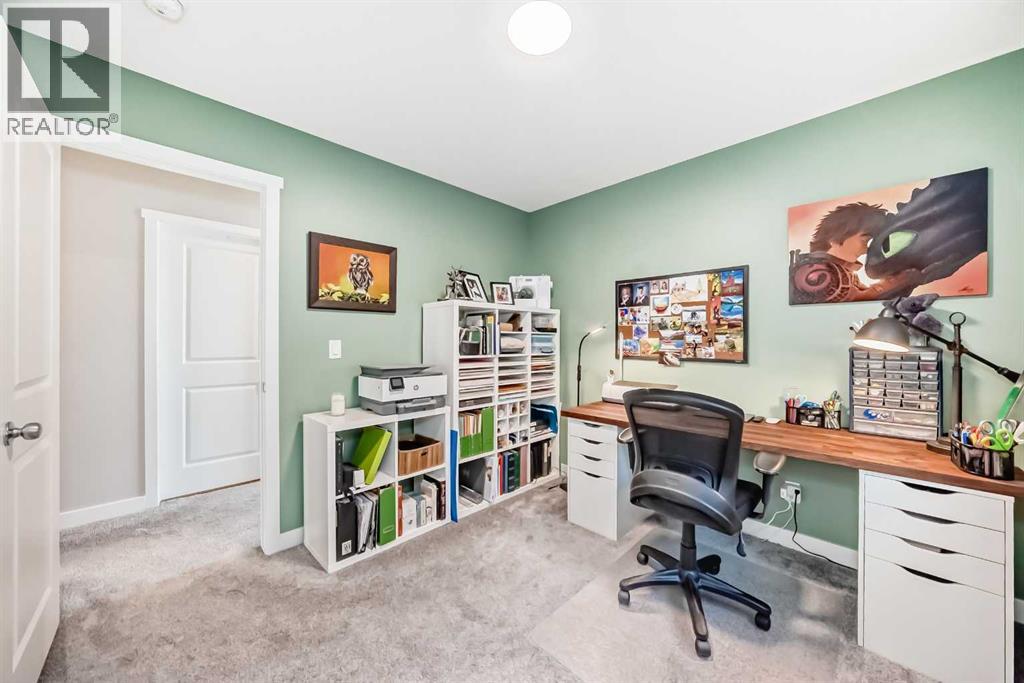 204 Sunrise Common, Cochrane, Alberta  T4C 2R9 - Photo 33 - A2260174