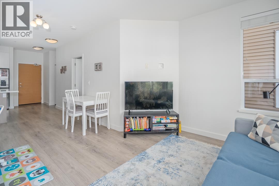 303 611 Regan Avenue, Coquitlam, British Columbia  V3J 0E5 - Photo 17 - R3008356