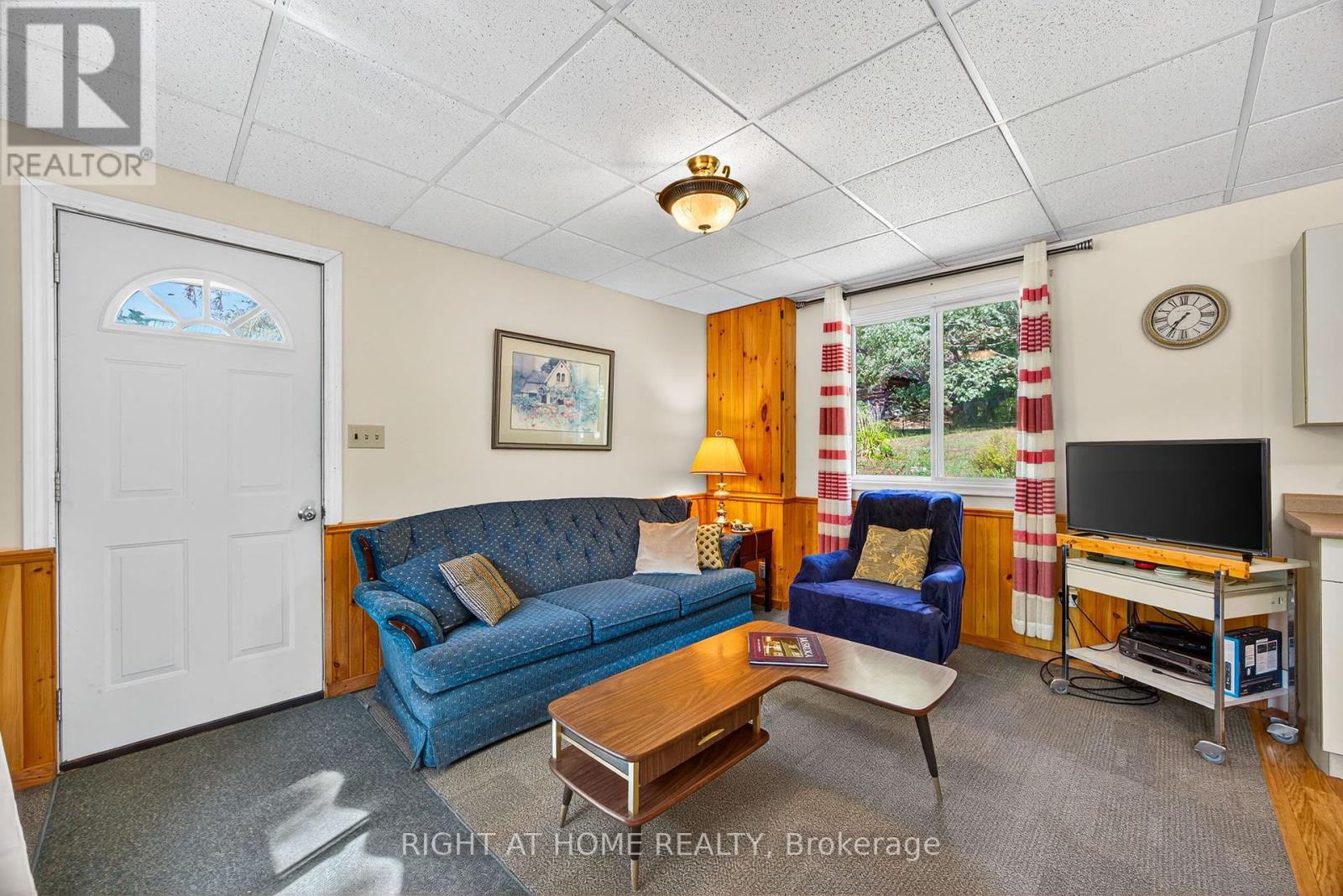 1350 Coopers Falls Road, Ramara, Ontario  L0K 2B0 - Photo 6 - S12355391