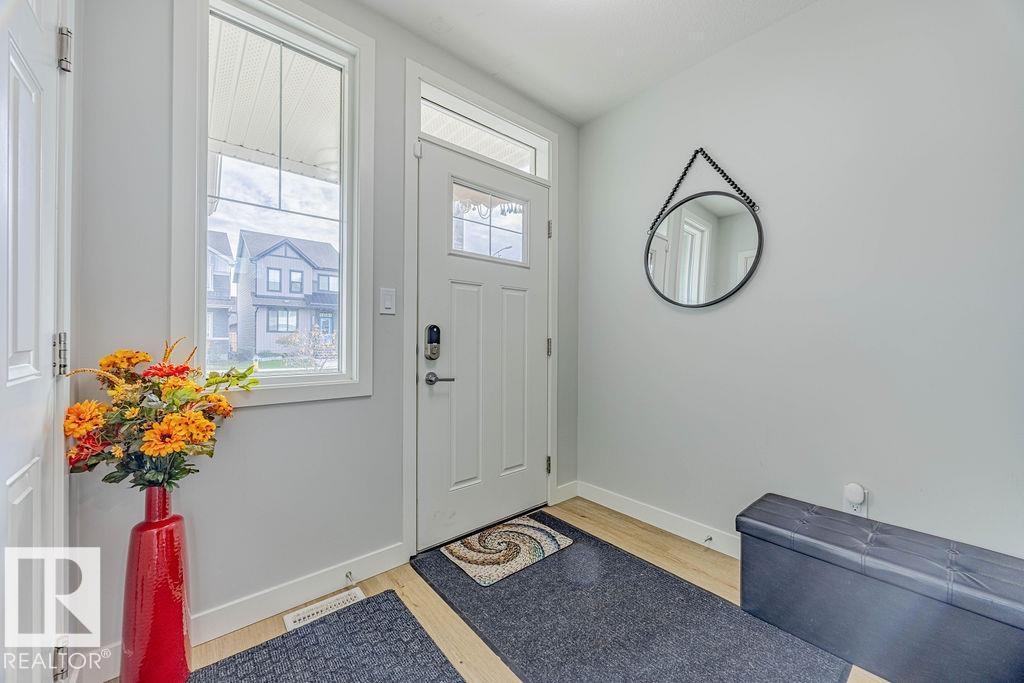 1745 Plum Cr Sw, Edmonton, Alberta  T6X 2Z8 - Photo 3 - E4461418