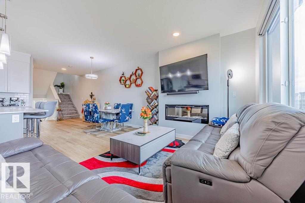 1745 Plum Cr Sw, Edmonton, Alberta  T6X 2Z8 - Photo 17 - E4461418