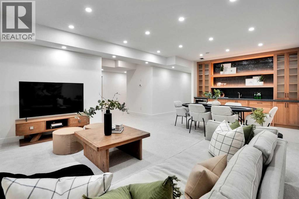 6312 Lacombe Way Sw, Calgary, Alberta  T3E 5T3 - Photo 31 - A2252811