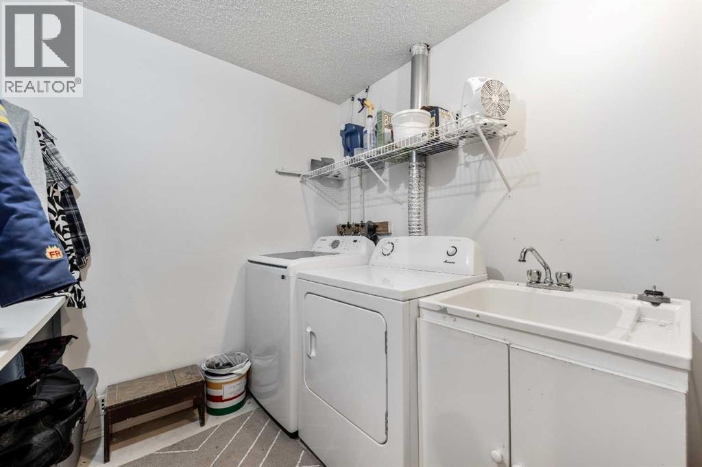 83 Prestwick Bay Se, Calgary, Alberta T2Z 4S4 - Photo 23 - A2260233