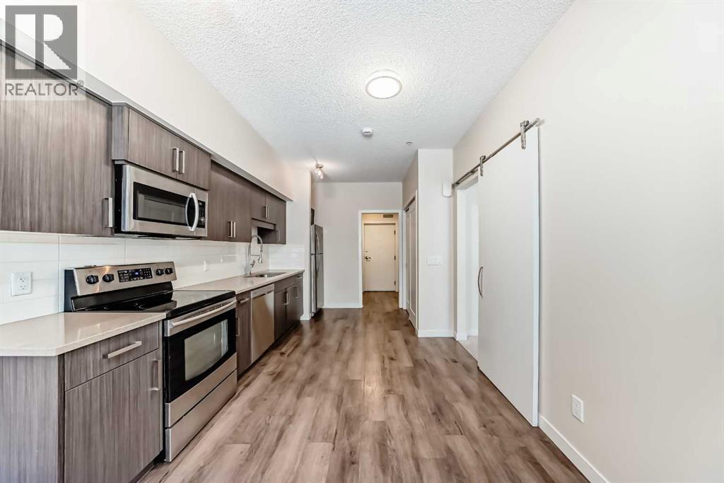 108, 7 Westpark Common Sw, Calgary, Alberta  T3H 0Y4 - Photo 4 - A2261702