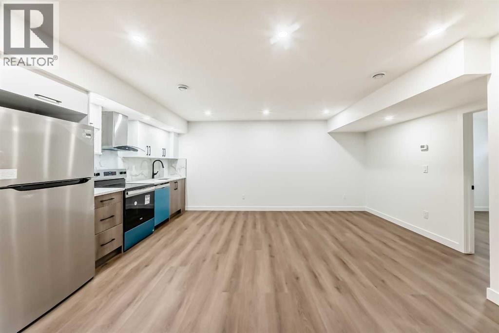 16 Lucas Passage Nw, Calgary, Alberta  T3P 2E3 - Photo 42 - A2264000