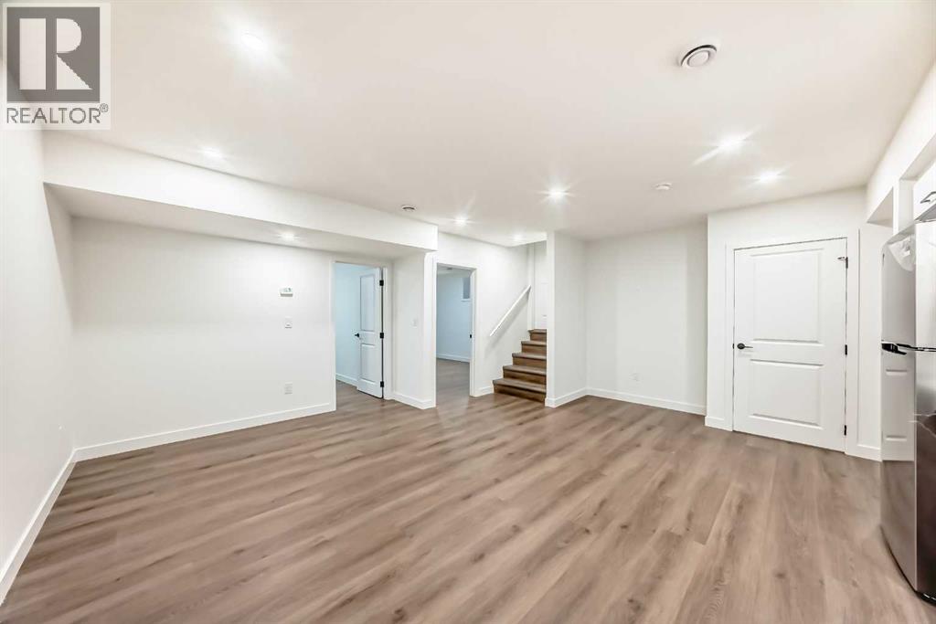 16 Lucas Passage Nw, Calgary, Alberta  T3P 2E3 - Photo 44 - A2264000