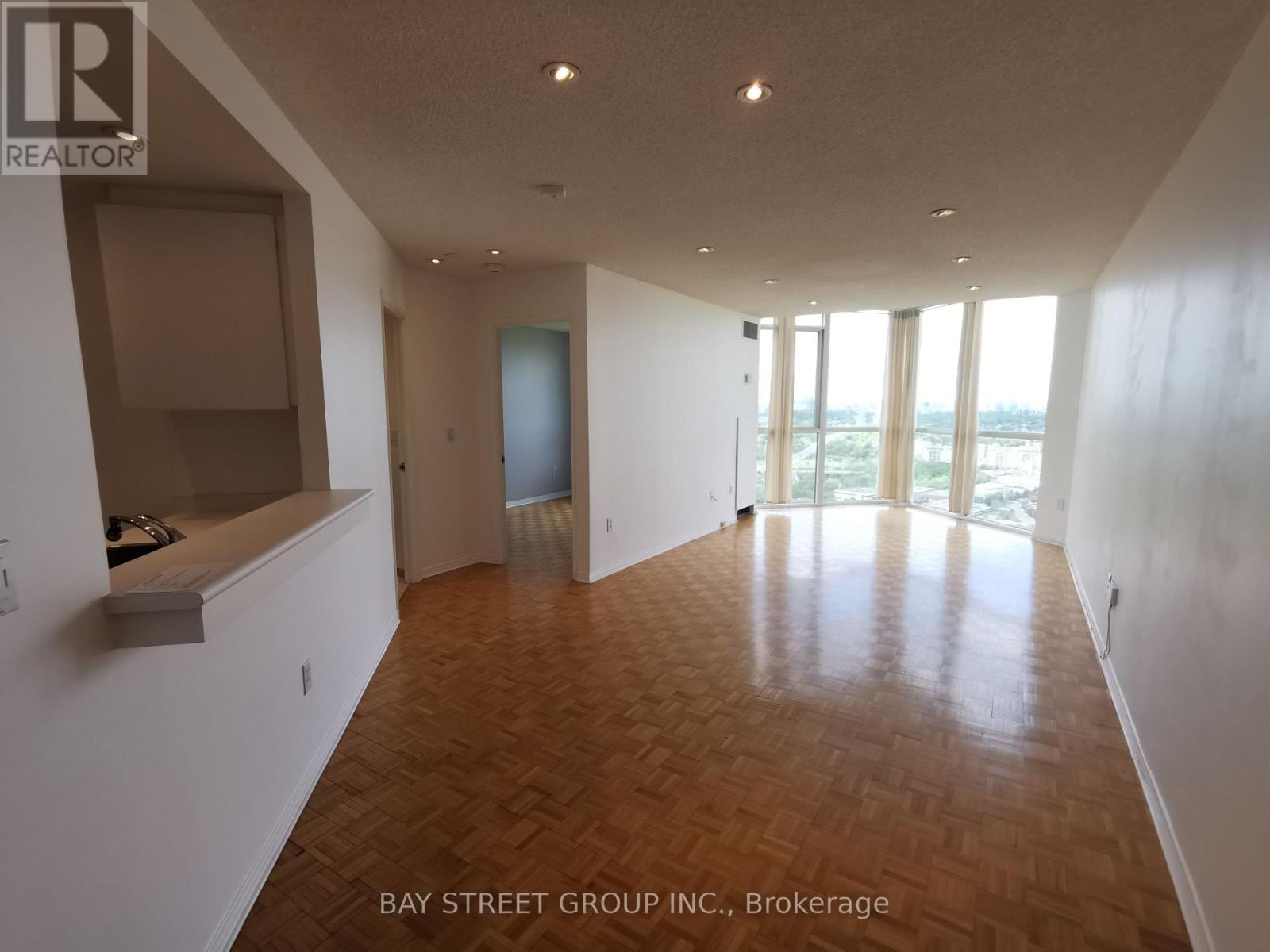 3710 - 7 Concorde Place, Toronto, Ontario  M3C 3N4 - Photo 5 - C12501194