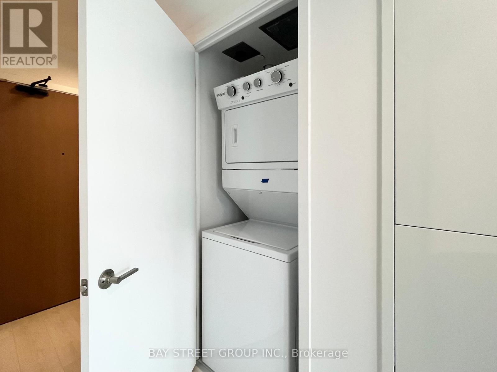 817 - 8 Tippett Rd Road, Toronto, Ontario  M3H 0E7 - Photo 11 - C12501212