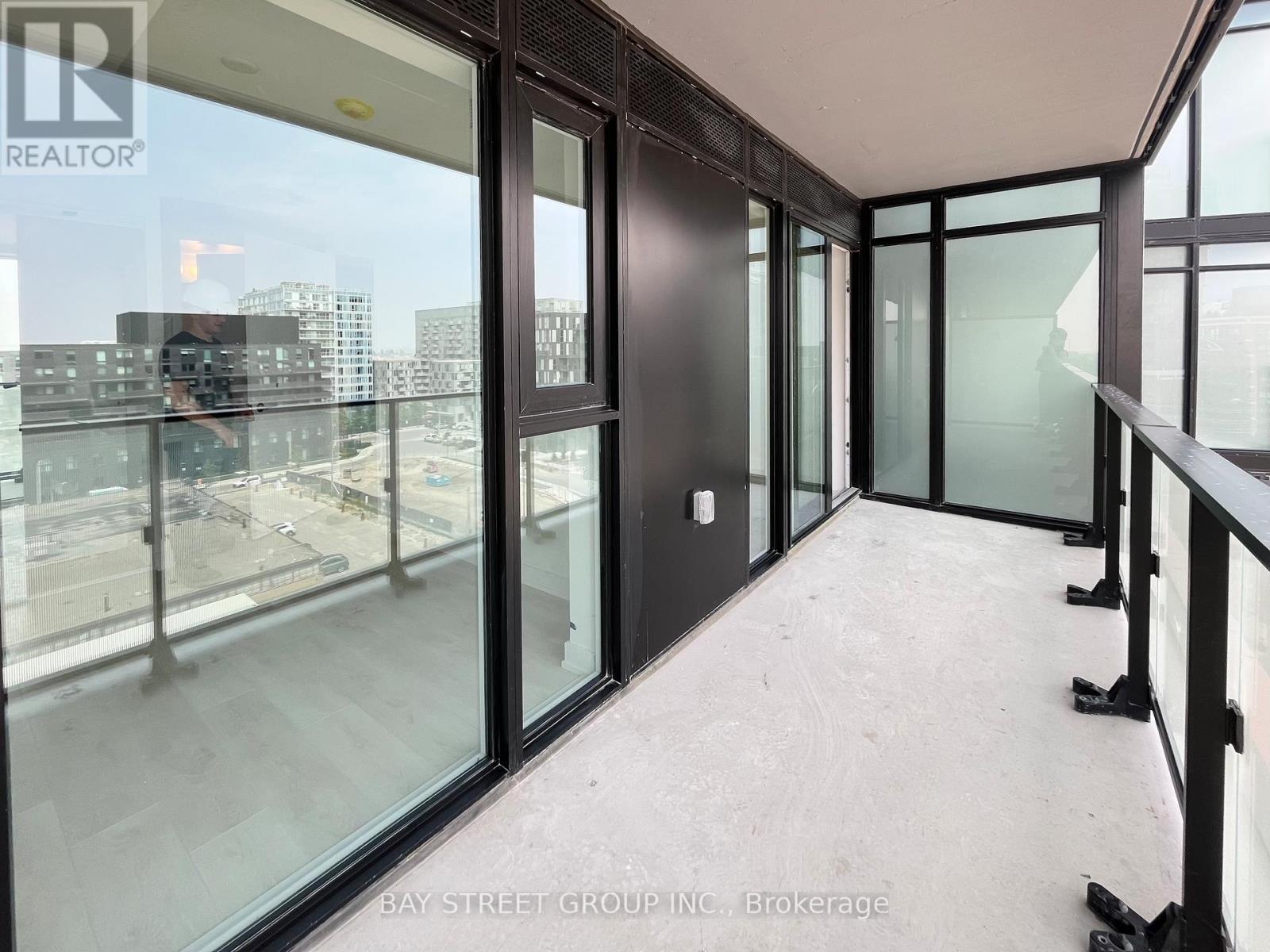 817 - 8 Tippett Rd Road, Toronto, Ontario  M3H 0E7 - Photo 16 - C12501212