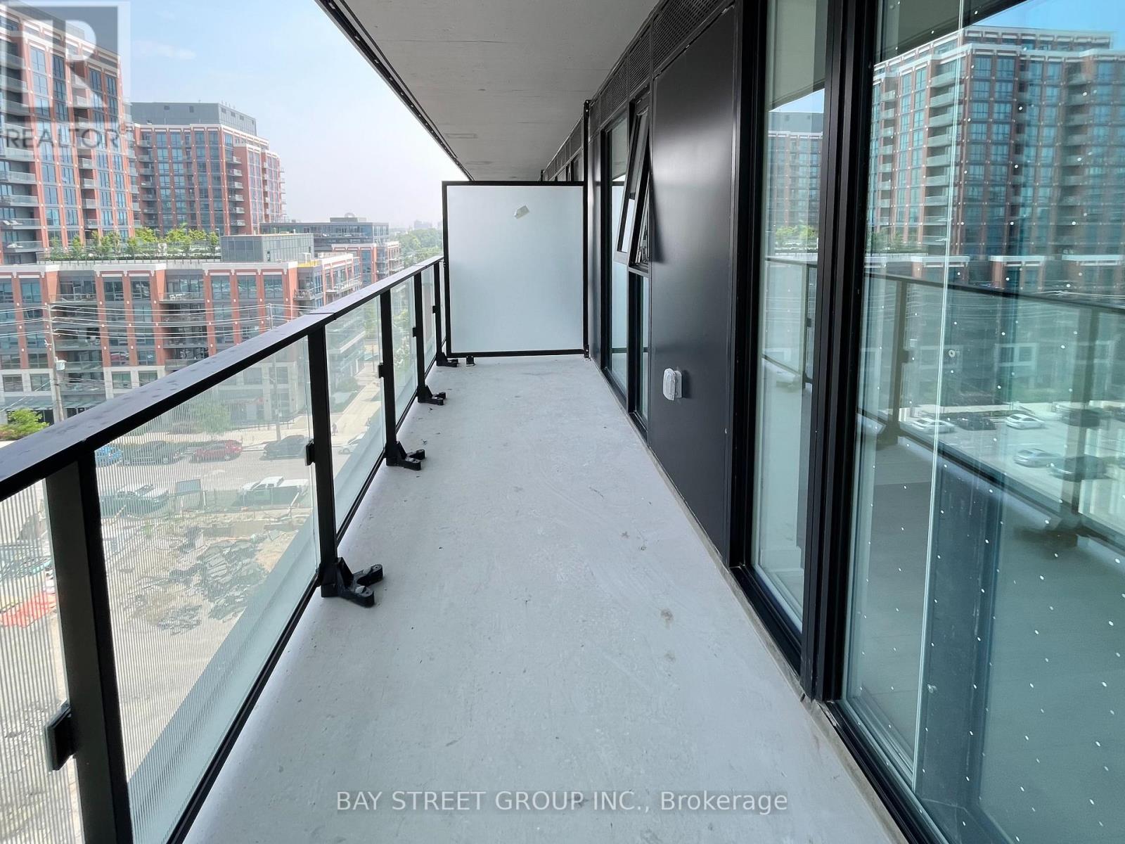 817 - 8 Tippett Rd Road, Toronto, Ontario  M3H 0E7 - Photo 17 - C12501212