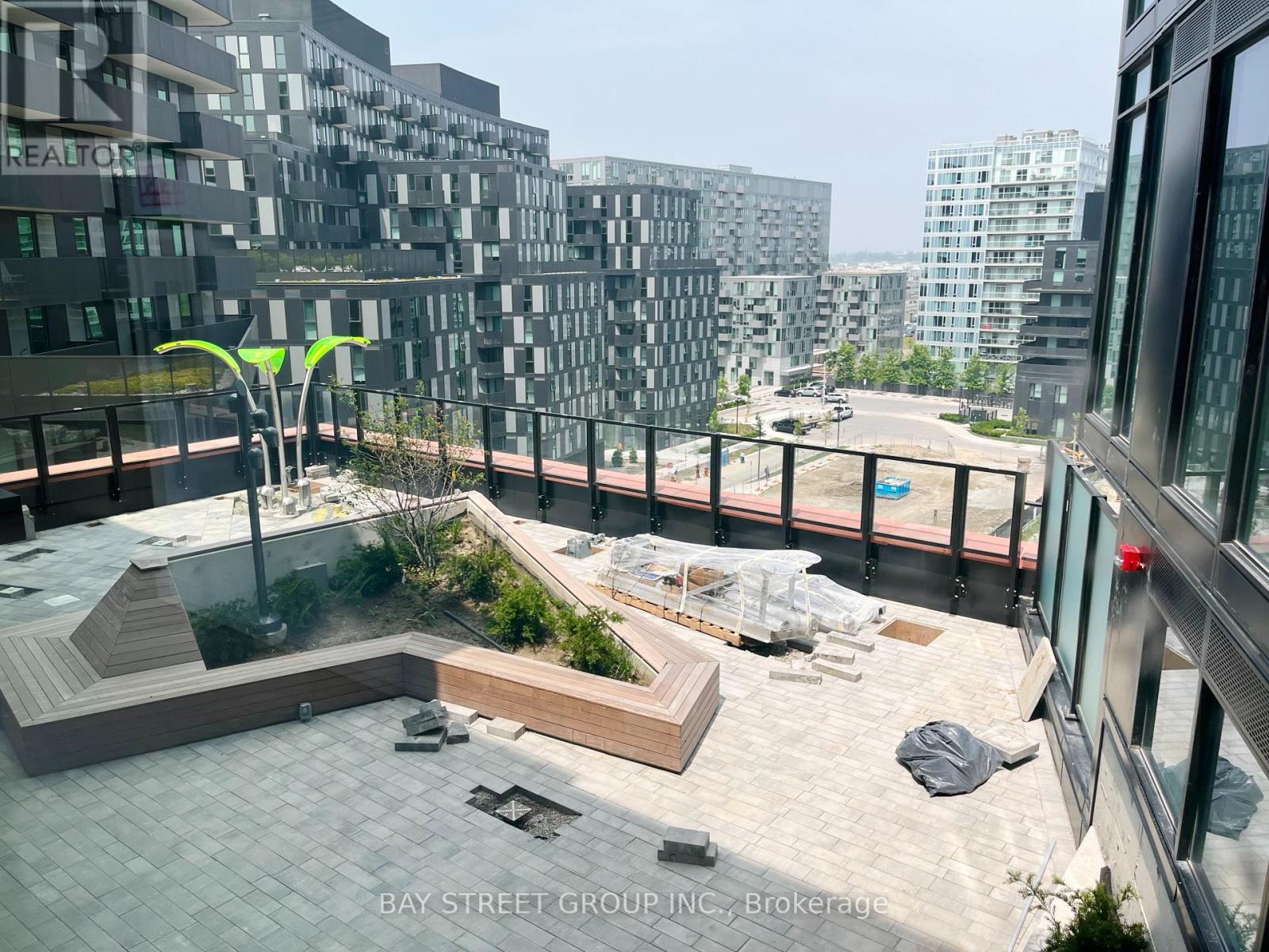 817 - 8 Tippett Rd Road, Toronto, Ontario  M3H 0E7 - Photo 20 - C12501212