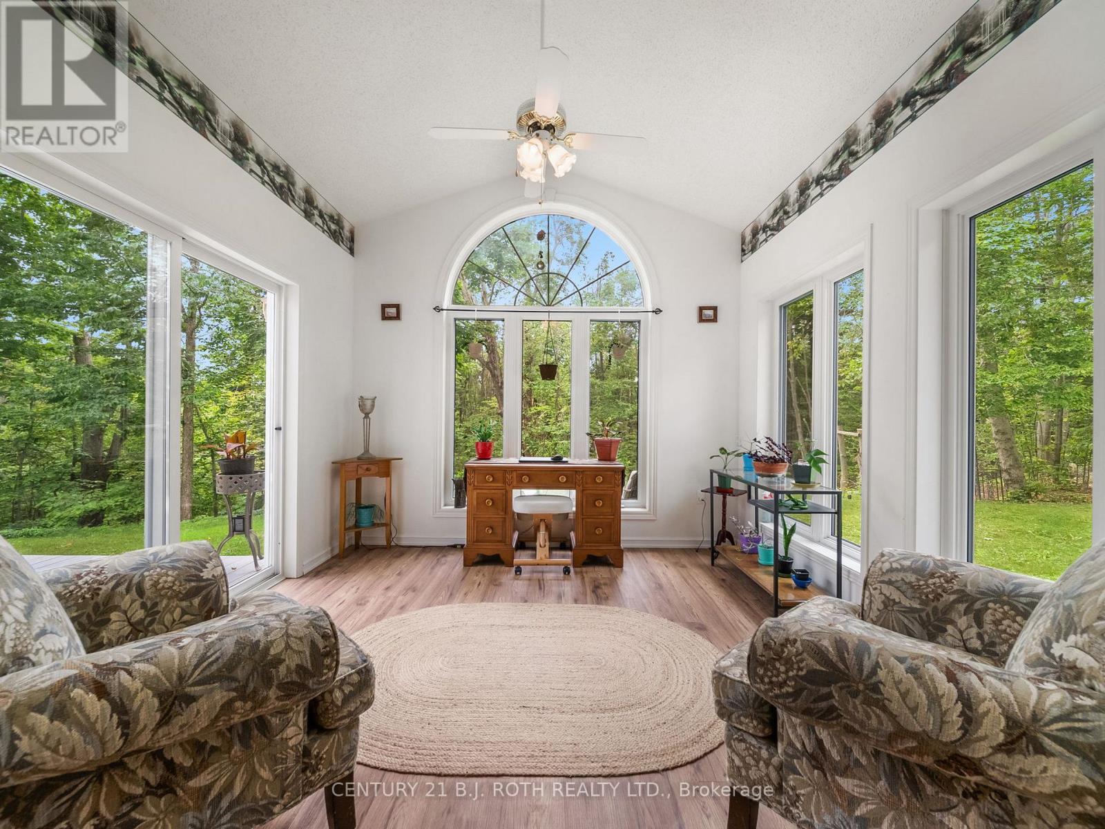 4 Beechwood Crescent, Oro-Medonte, Ontario  L0L 1T0 - Photo 16 - S12501198