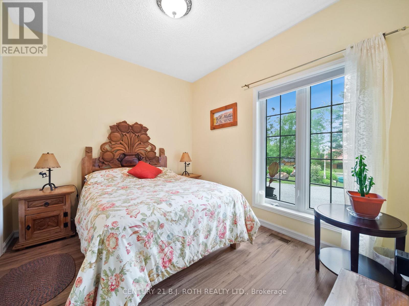 4 Beechwood Crescent, Oro-Medonte, Ontario  L0L 1T0 - Photo 20 - S12501198