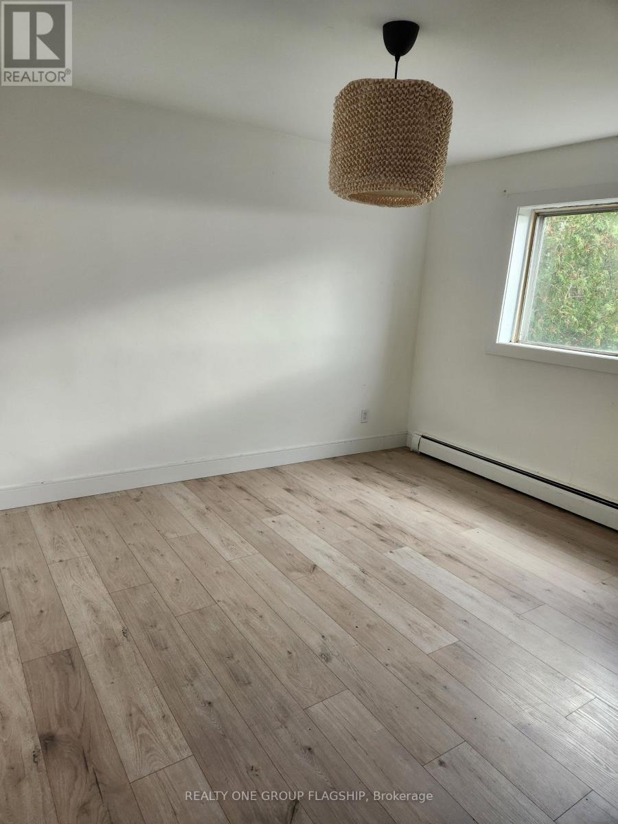 44 - 267 Traynor Avenue, Kitchener, Ontario  N2C 1W7 - Photo 5 - X12460774