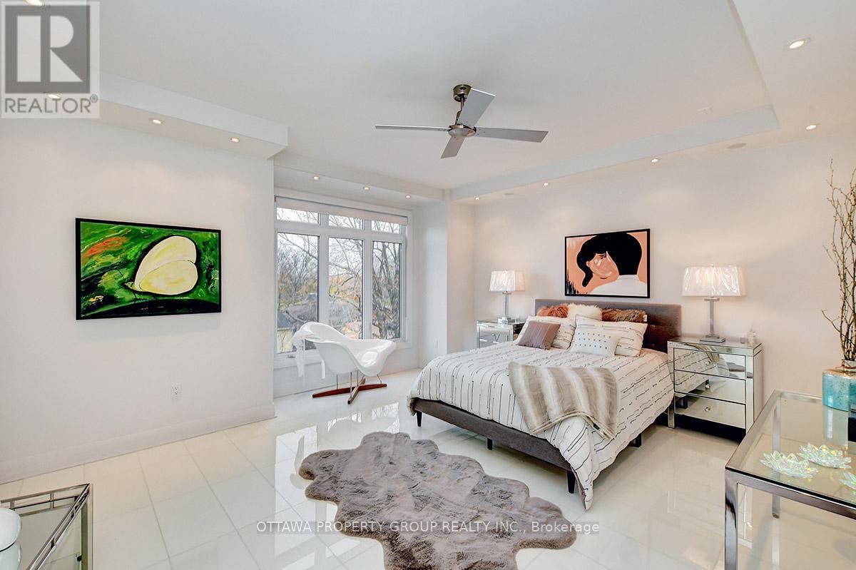 C - 10 Chestnut Street, Ottawa, Ontario  K1S 0Z8 - Photo 11 - X12496468