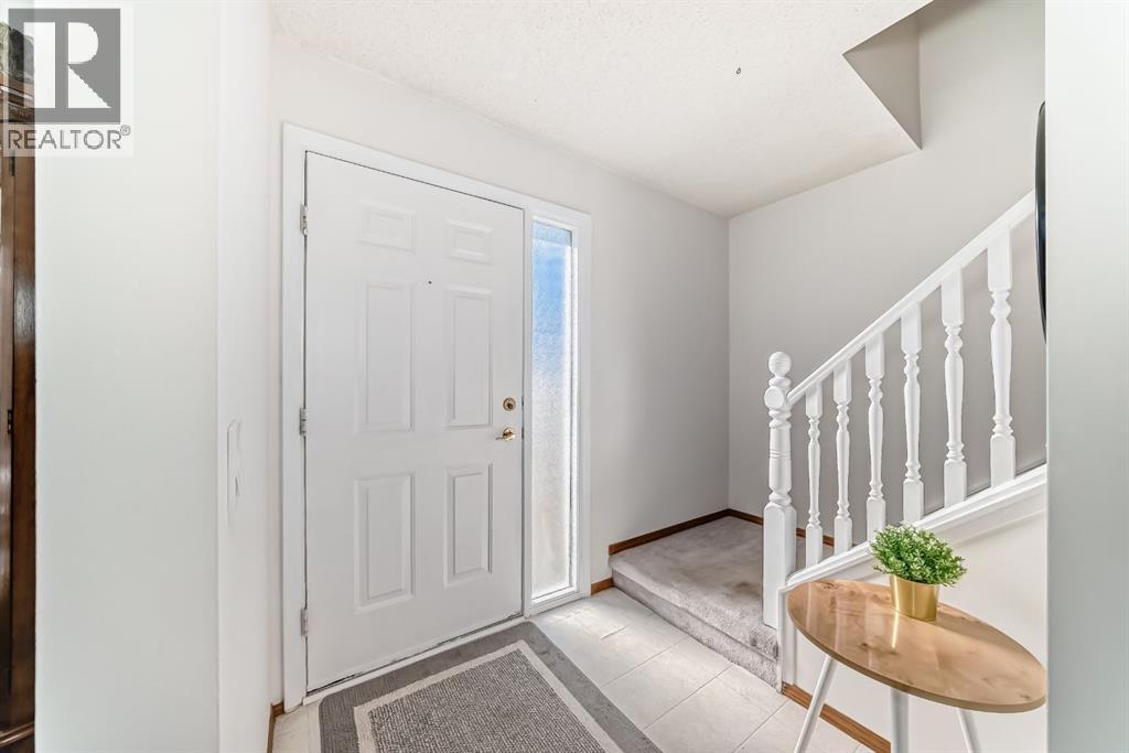 236 Acacia Drive Se, Airdrie, Alberta  T4B 1G4 - Photo 3 - A2266573