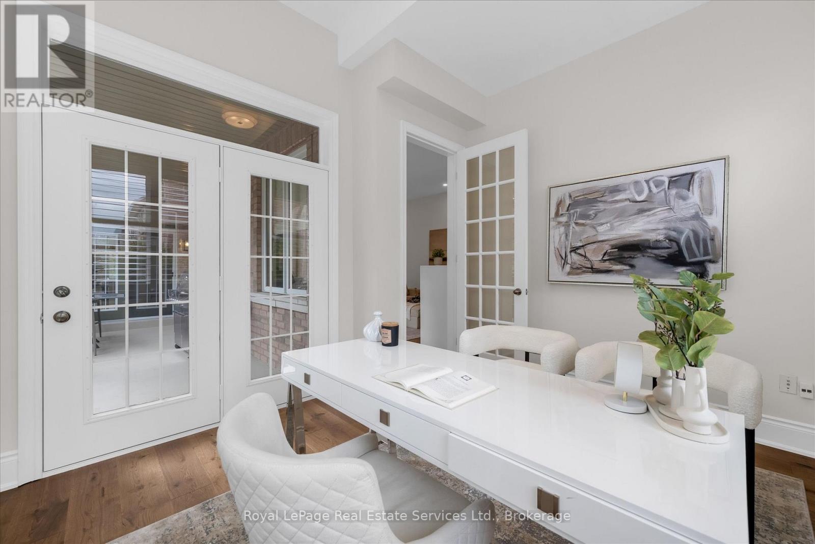 3340 Mistwell Crescent, Oakville, Ontario  L6L 0A3 - Photo 13 - W12491100