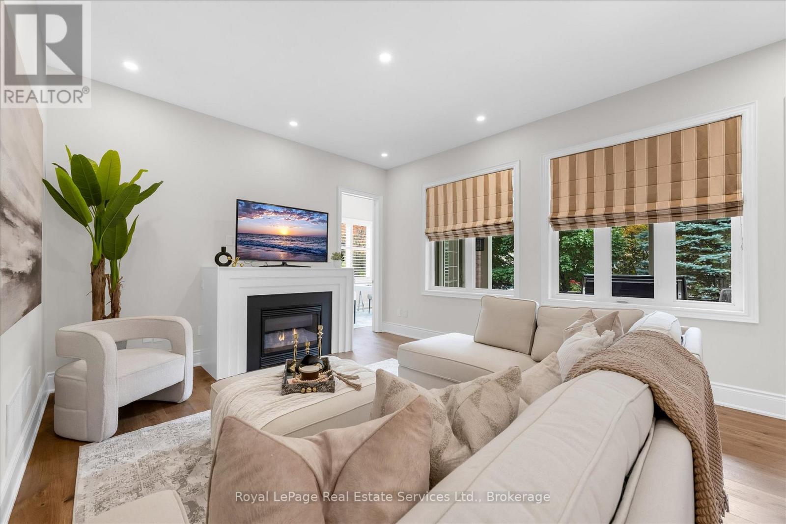 3340 Mistwell Crescent, Oakville, Ontario  L6L 0A3 - Photo 11 - W12491100