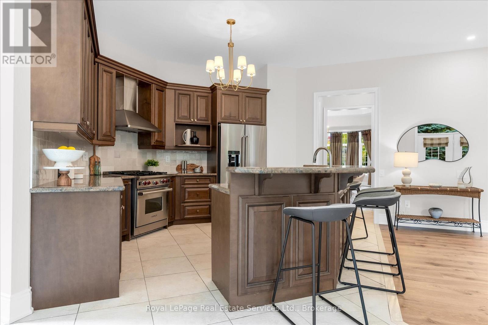 3340 Mistwell Crescent, Oakville, Ontario  L6L 0A3 - Photo 16 - W12491100