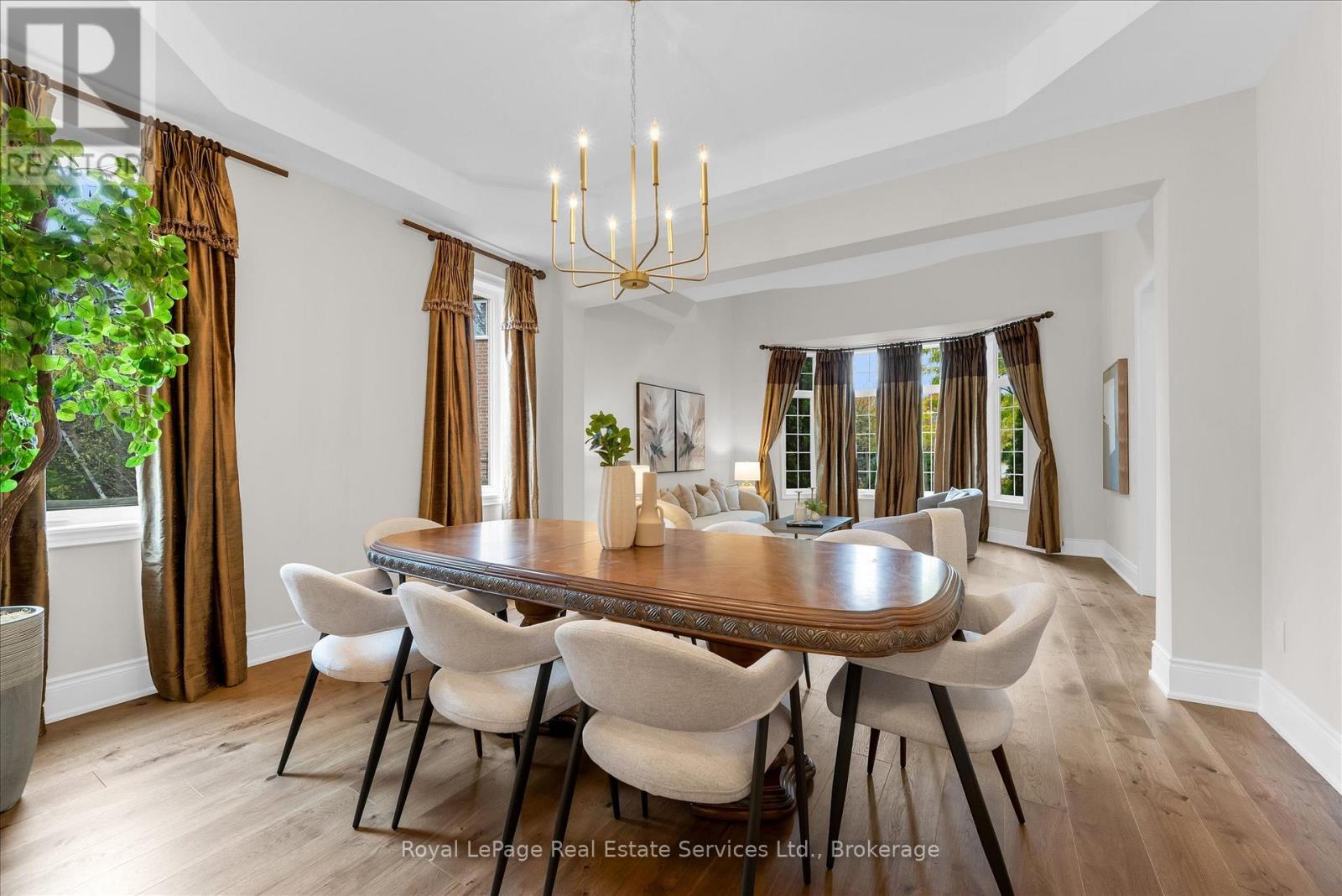 3340 Mistwell Crescent, Oakville, Ontario  L6L 0A3 - Photo 9 - W12491100