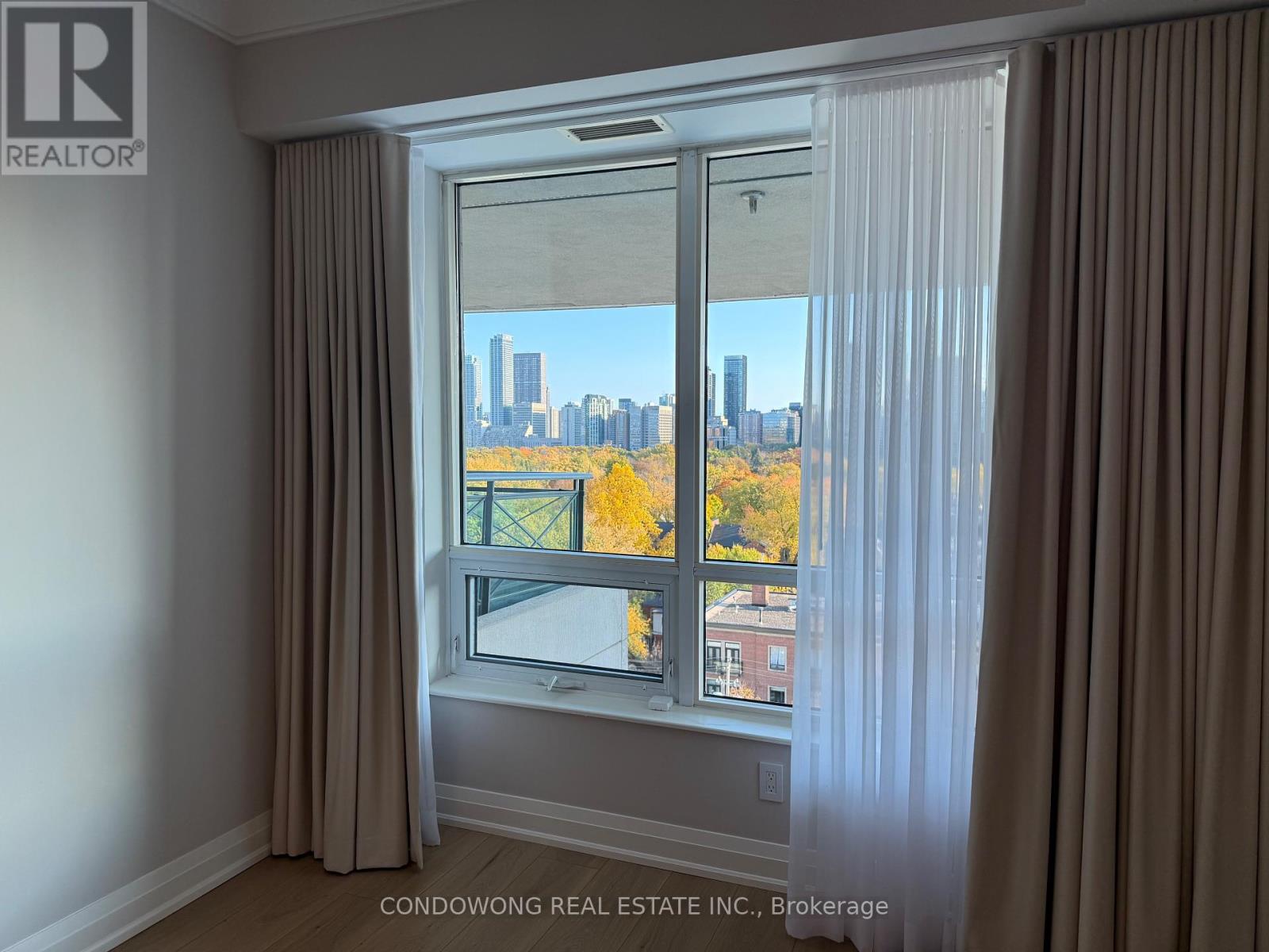 906 - 25 Scrivener Square, Toronto, Ontario  M4W 3Y6 - Photo 11 - C12499992