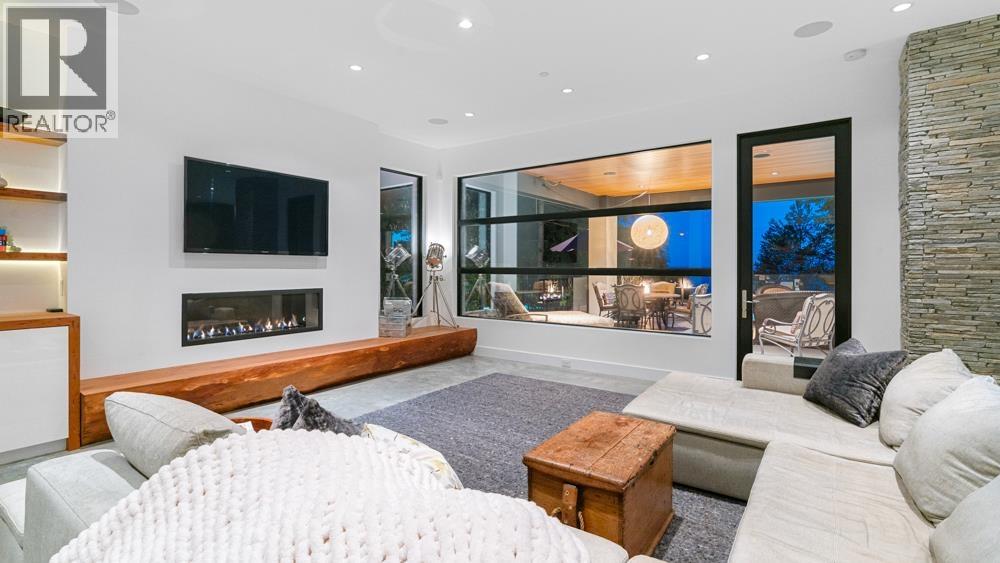 2650 Rosebery Avenue, West Vancouver, British Columbia  V7V 3A2 - Photo 12 - R3063891