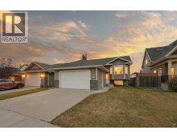 98 Stephenson Crescent Sunnybrook South