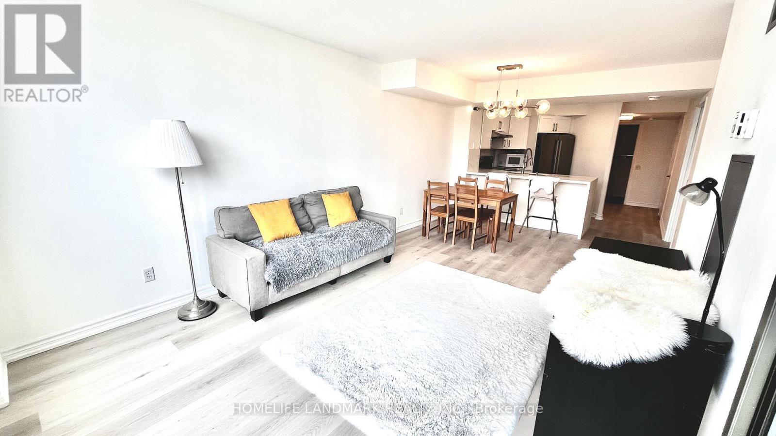 2205 - 750 BAY STREET, Toronto, Ontario