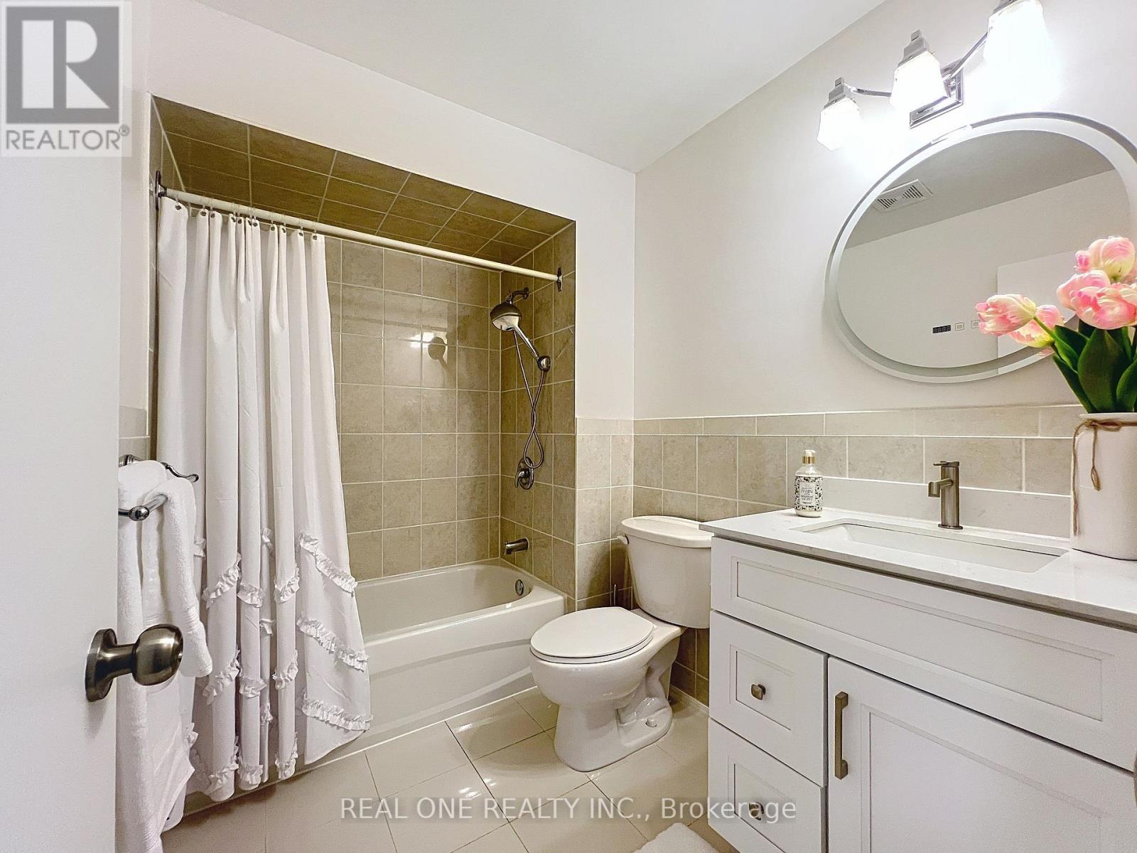 2 James Gray Drive, Toronto, Ontario  M2H 1N9 - Photo 33 - C12481645