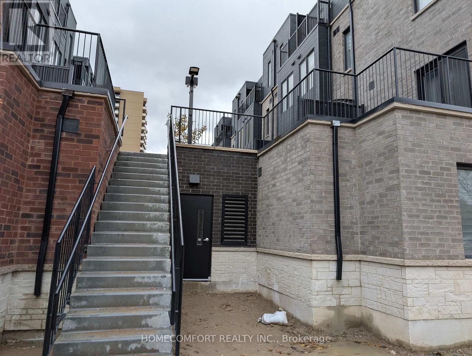 Unit 31 - 3079 Pharmacy Avenue, Toronto, Ontario  M1W 2H1 - Photo 6 - E12395108