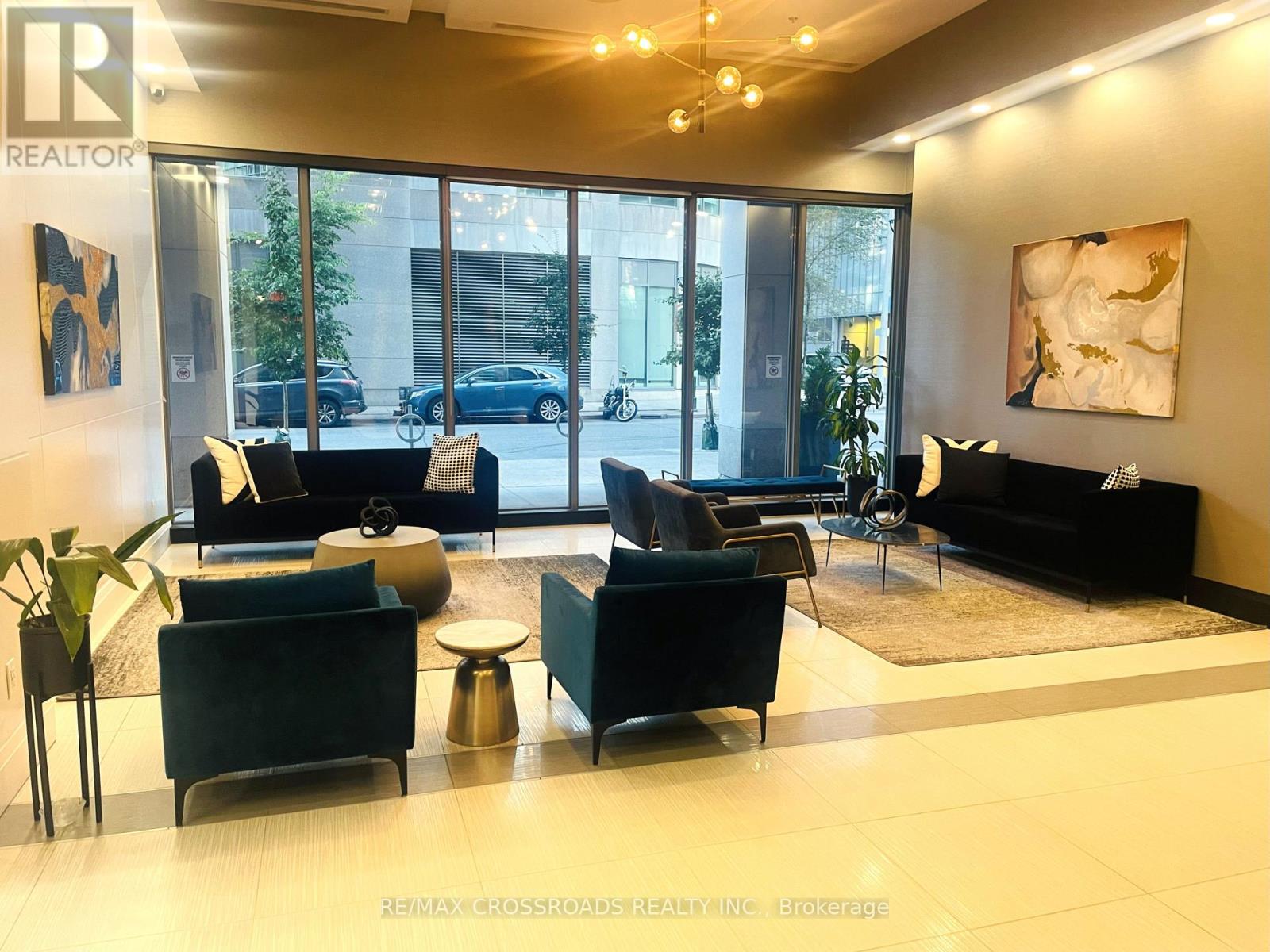 3207 - 19 Grand Trunk Crescent, Toronto, Ontario  M5J 3A3 - Photo 3 - C12496382