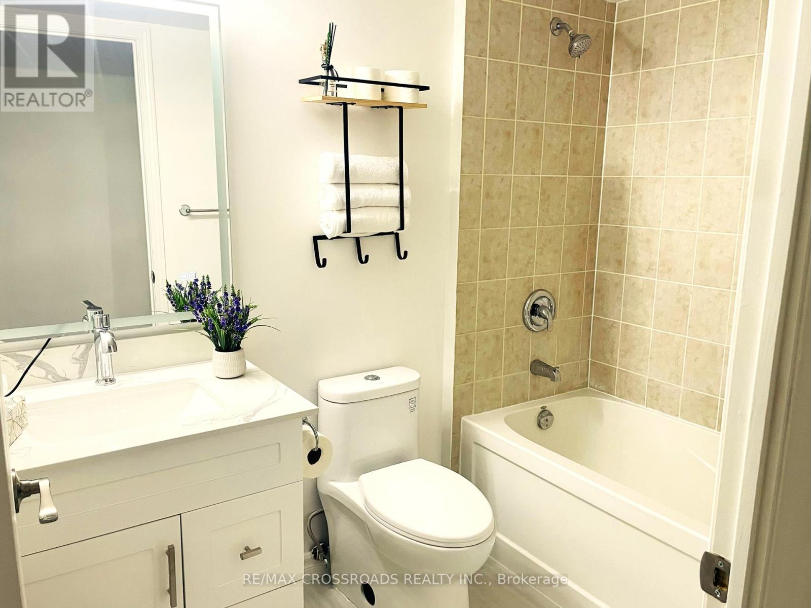 3207 - 19 Grand Trunk Crescent, Toronto, Ontario  M5J 3A3 - Photo 16 - C12496382