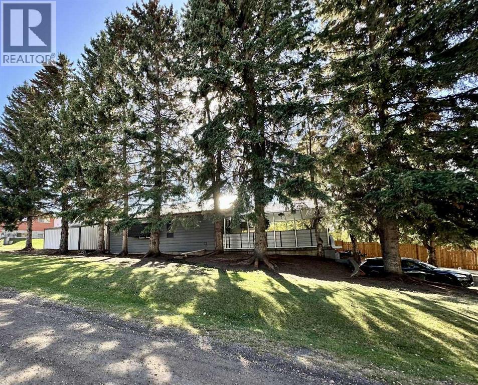 4211 45 Street, Ponoka, Alberta  T4J 1B7 - Photo 17 - A2261857