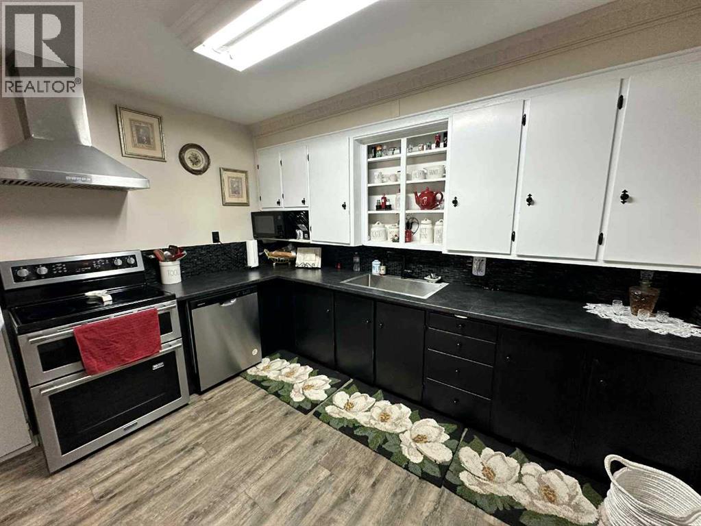 4211 45 Street, Ponoka, Alberta  T4J 1B7 - Photo 5 - A2261857