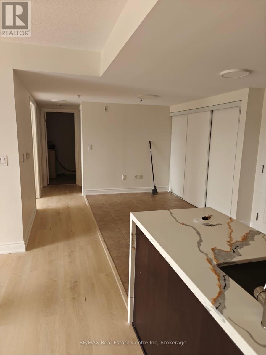 208 - 60 Lynnmore Street, Guelph, Ontario  N1L 0J8 - Photo 6 - X12501244