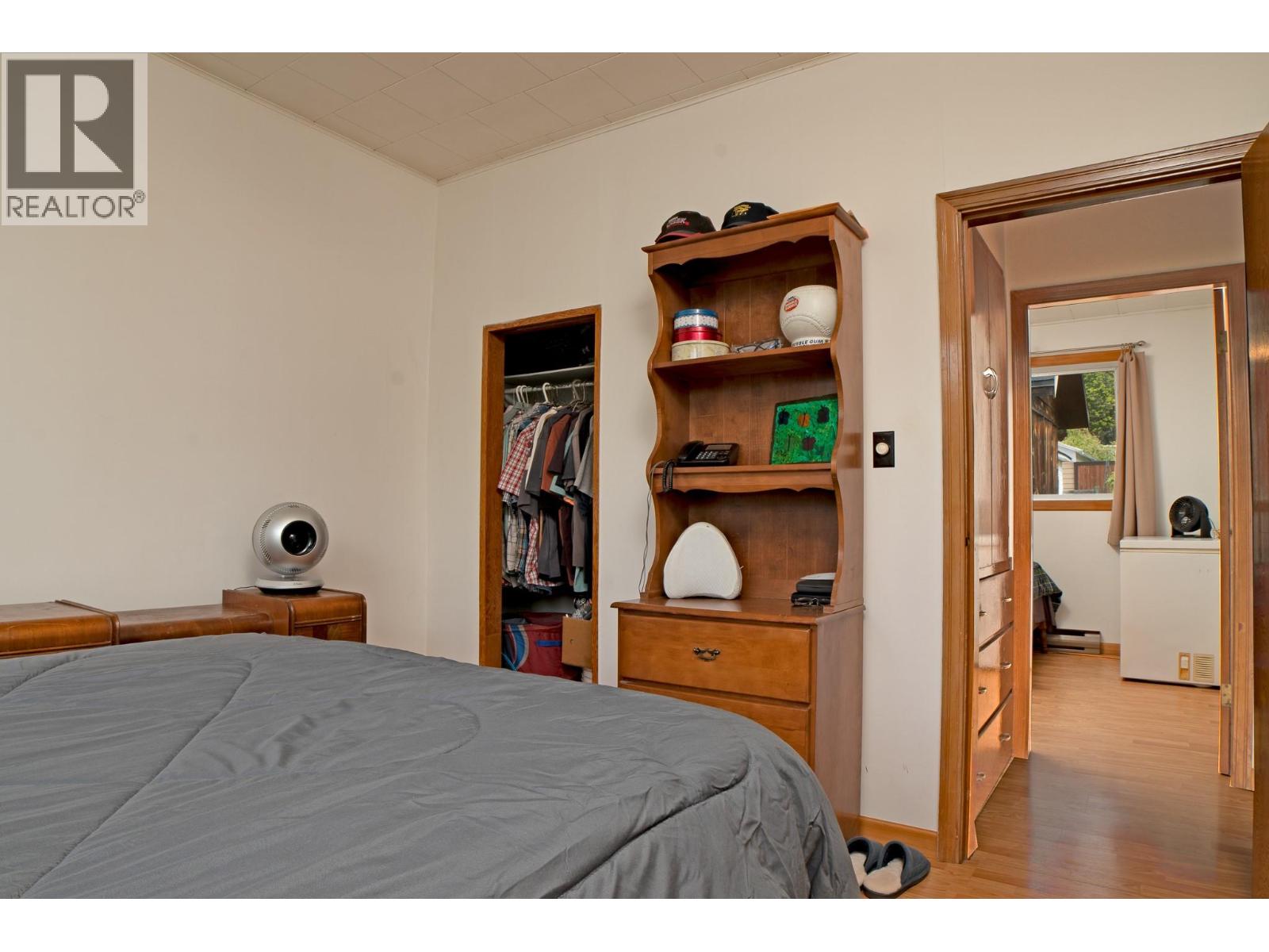 1610 Eastman Avenue, Riondel, British Columbia  V0B 2B0 - Photo 5 - 10359991