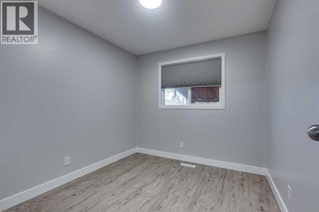 3905 54 Avenue, Innisfail, Alberta  T4G 1E9 - Photo 19 - A2268006