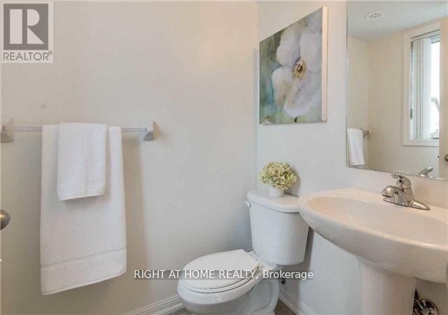 67 Burton Howard Drive N, Aurora, Ontario  L4G 0S3 - Photo 8 - N12501236