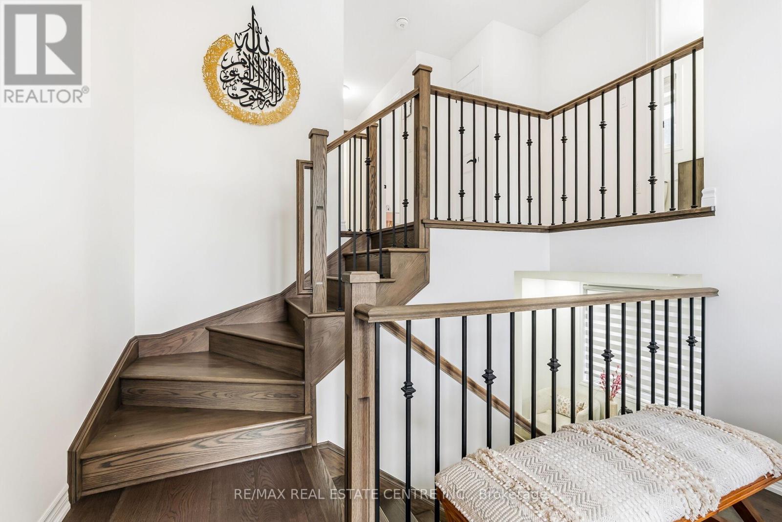 488 Parent Place Street, Milton, Ontario  L9E 1L4 - Photo 23 - W12501038