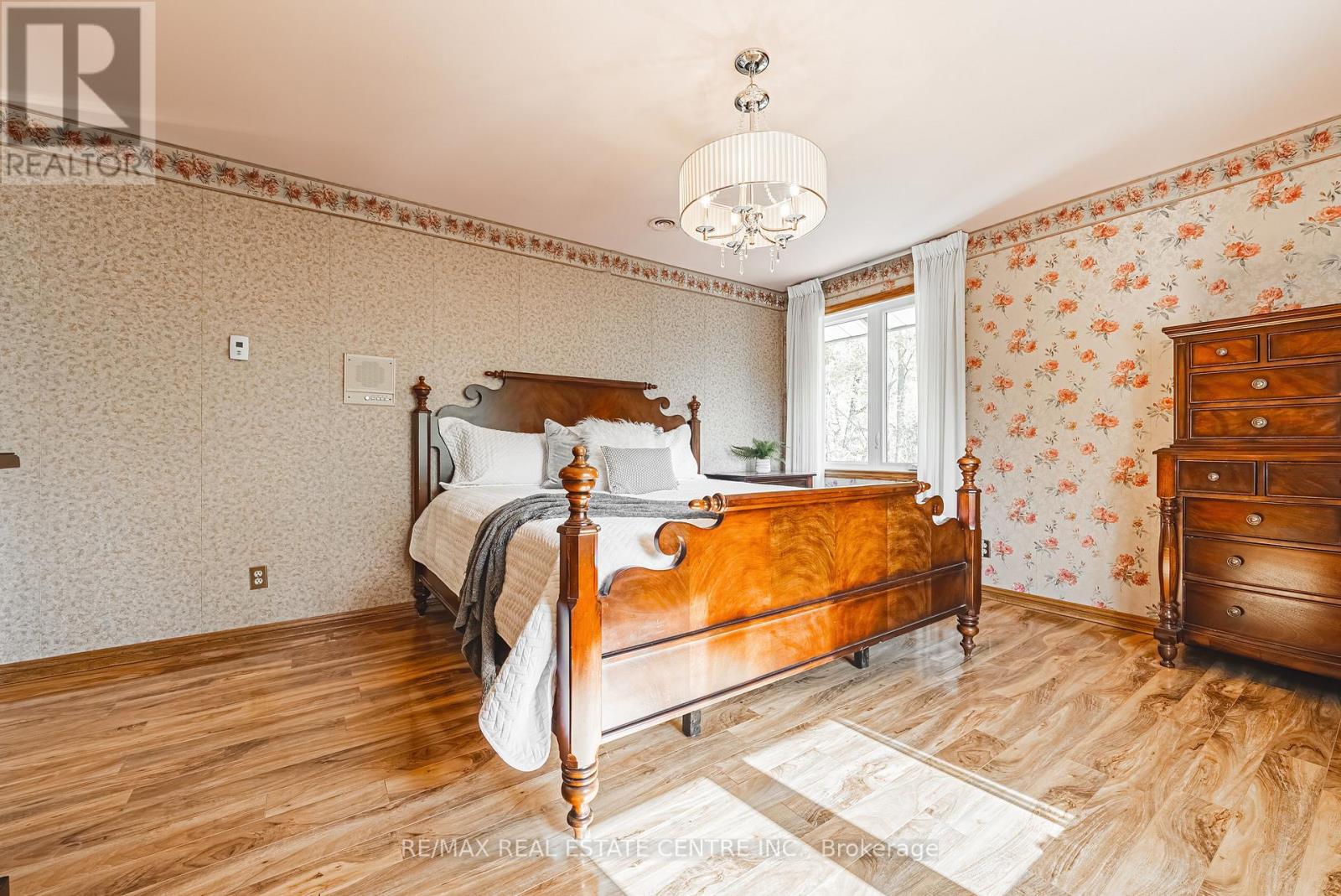 1751 Cheese Factory Road, North Dumfries, Ontario  N0B 1L0 - Photo 32 - X12501242