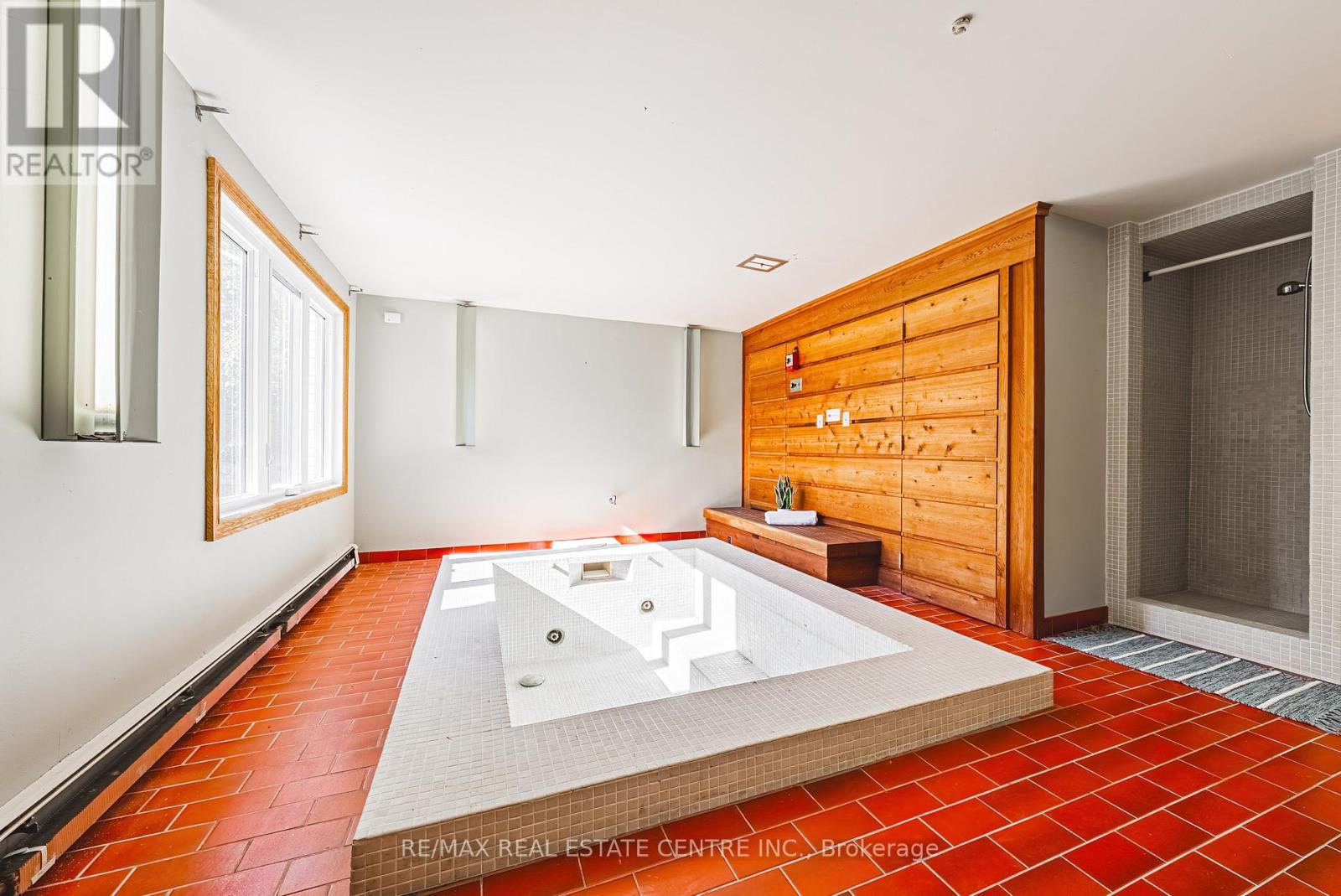 1751 Cheese Factory Road, North Dumfries, Ontario  N0B 1L0 - Photo 43 - X12501242