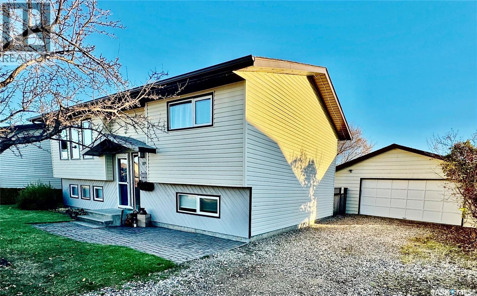 38 Howard CRESCENT, Lanigan, Saskatchewan