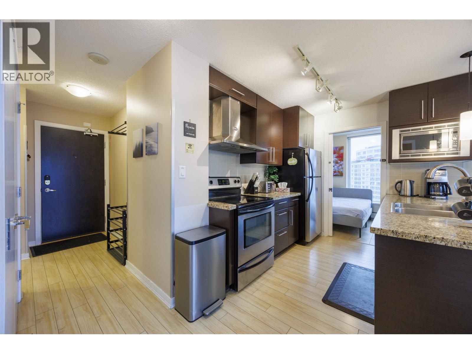 3207 689 Abbott Street, Vancouver, British Columbia  V6B 0J2 - Photo 8 - R3061563