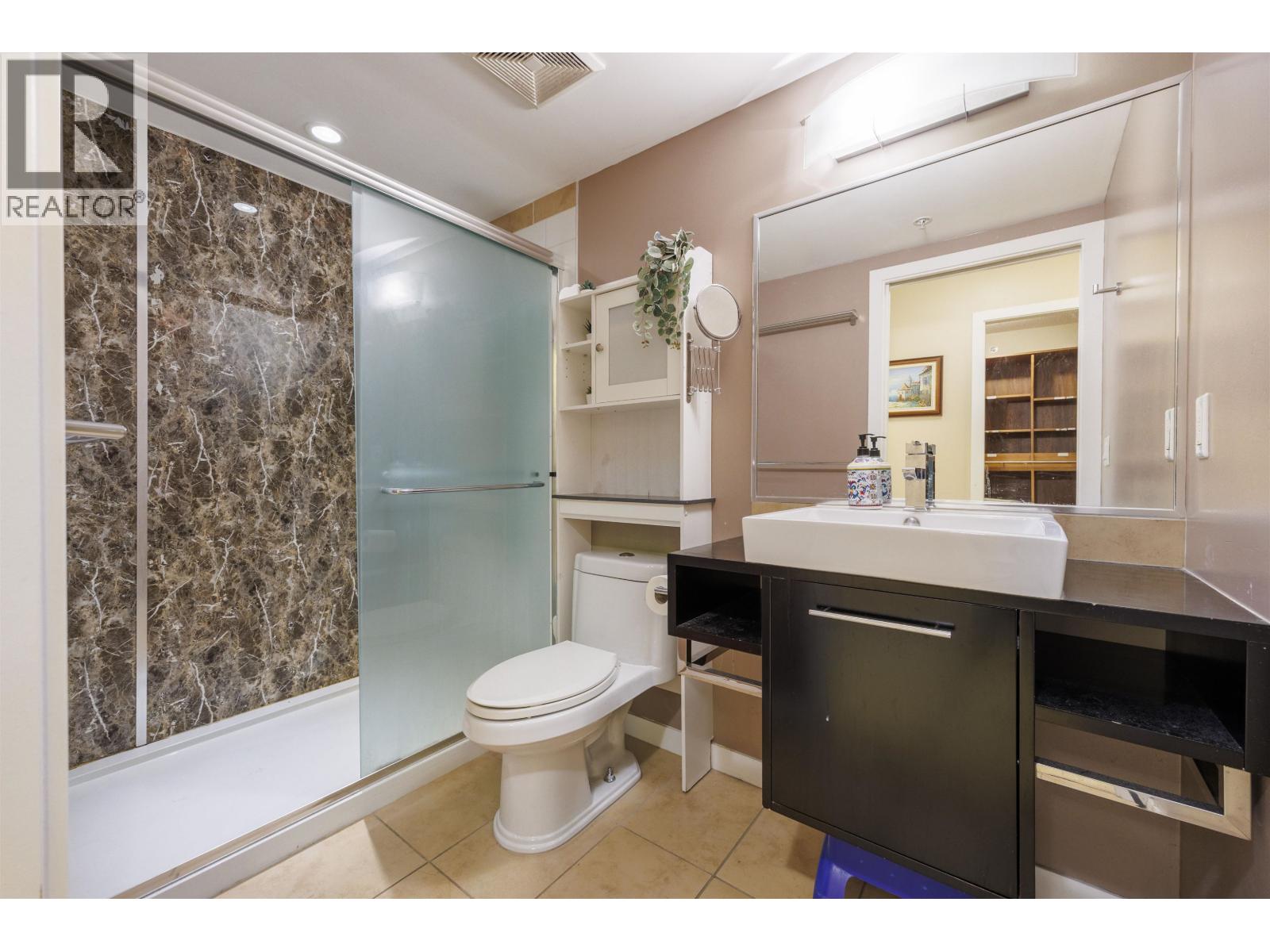 3207 689 Abbott Street, Vancouver, British Columbia  V6B 0J2 - Photo 15 - R3061563